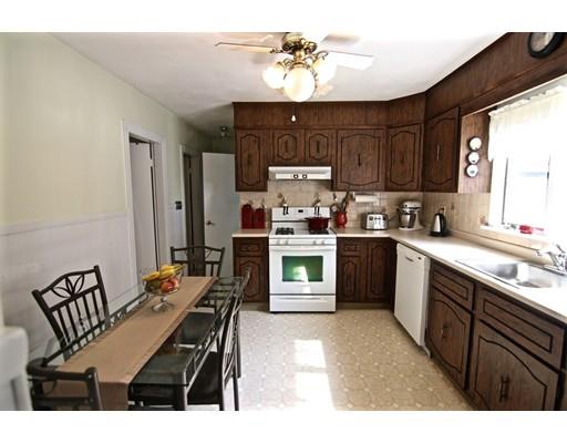 14 County Rd, Everett, MA 02149 photo 12