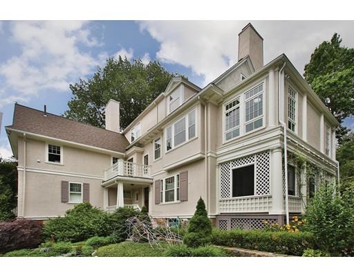 241 Buckminster Rd, Brookline, MA 02445 photo 11