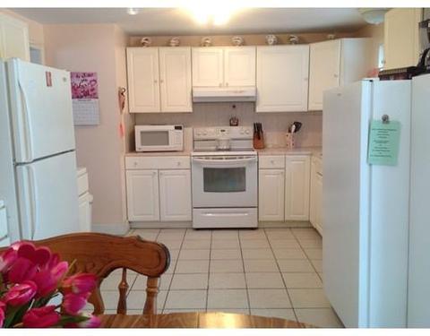39 Eleanor Rd, Raynham, MA 02767 photo 4