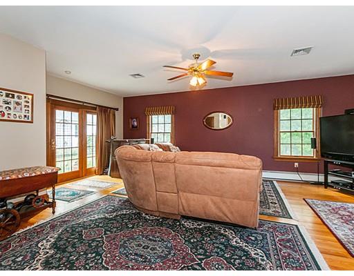 81 Hillside Ave, Needham, MA 02494 photo 6