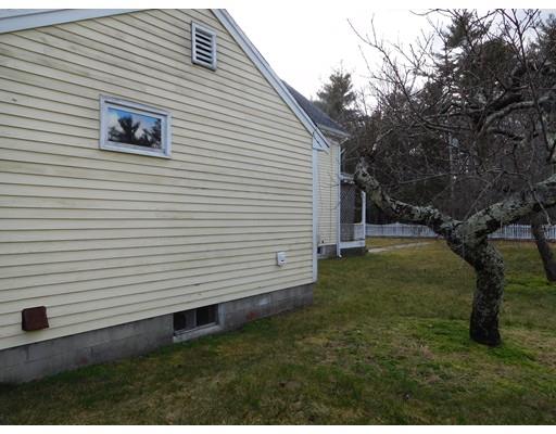 12 Swifts Beach Rd, Wareham, MA 02571 photo 5