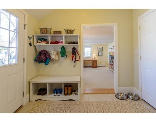 8 Earle Rd, Wellesley, MA 02481 photo 6