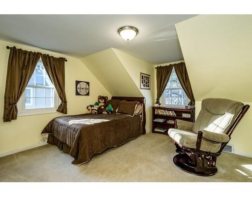 178 Forest St, Reading, MA 01867 photo 10