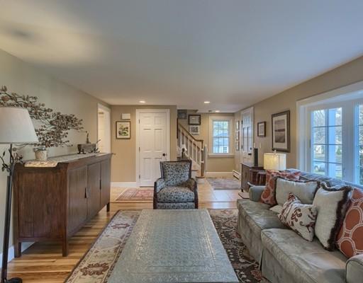 4 Thoreau Rd, Acton, MA 01720 photo 3