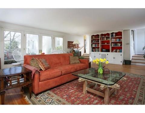 10 Maple Rd, Weston, MA 02493 photo 3