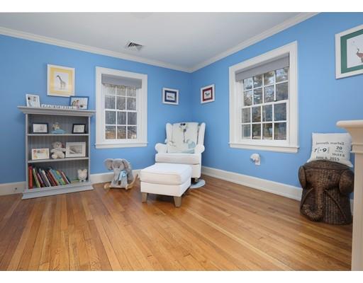 24 Shaw Rd, Wellesley, MA 02481 photo 9