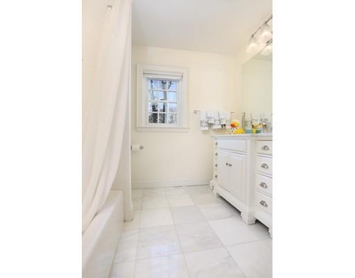 24 Shaw Rd, Wellesley, MA 02481 photo 10
