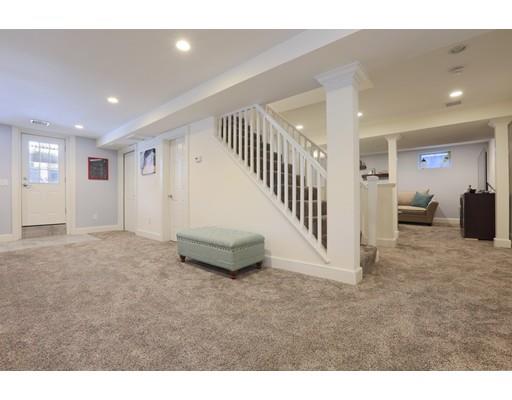 24 Shaw Rd, Wellesley, MA 02481 photo 12