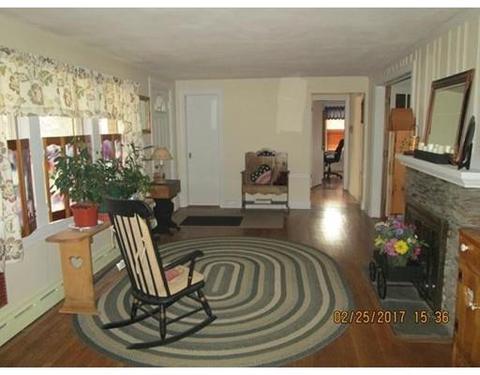 302 S Main St, Raynham, MA 02767 photo 8