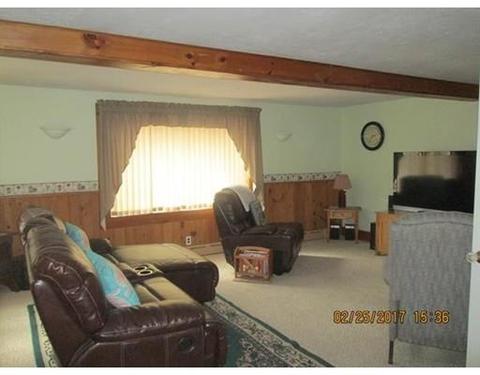 302 S Main St, Raynham, MA 02767 photo 9