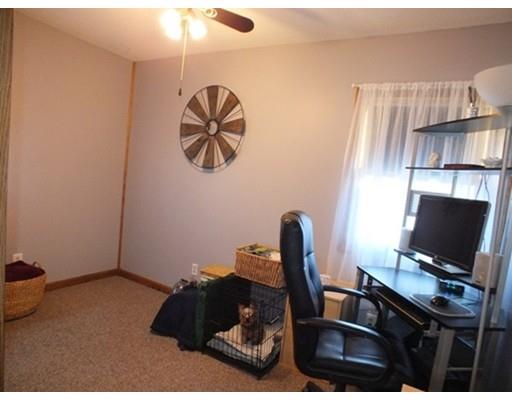 32 White Birch Ave, Chicopee, MA 01020 photo 13