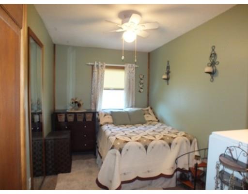 32 White Birch Ave, Chicopee, MA 01020 photo 11