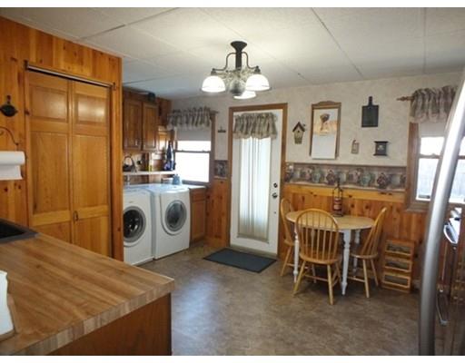 32 White Birch Ave, Chicopee, MA 01020 photo 7