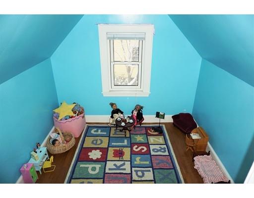 166 Lindbergh Ave, Needham, MA 02494 photo 15