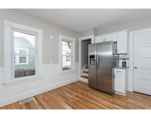 44 Castle St, Springfield, MA 01118 photo 4