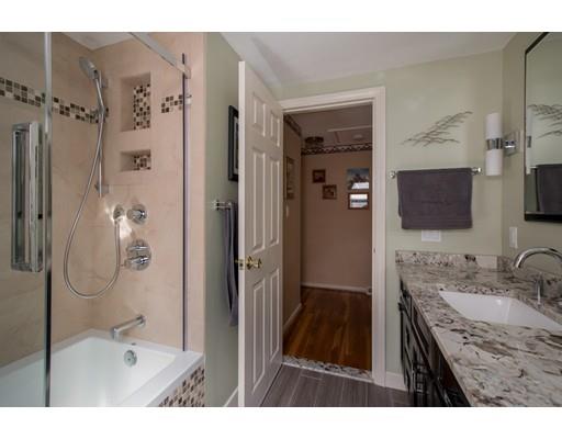 71 Neck Hill Rd, Mendon, MA 01756 photo 13