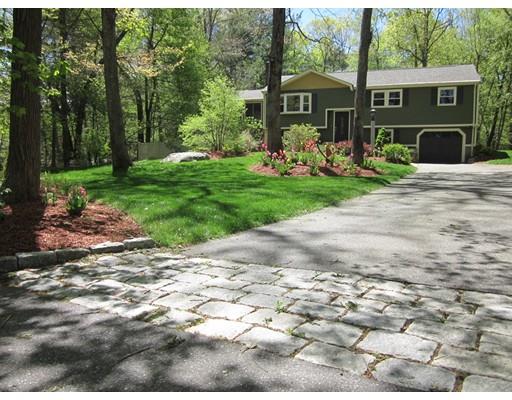 71 Neck Hill Rd, Mendon, MA 01756 photo 4