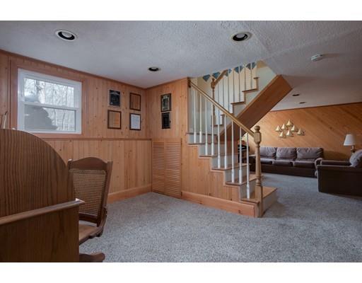 71 Neck Hill Rd, Mendon, MA 01756 photo 14