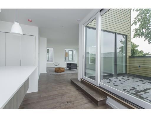 515 E First #8, Boston, MA 02127 photo 6