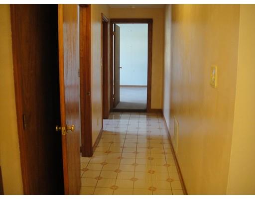 749 Wood St, Fall River, MA 02721 photo 16