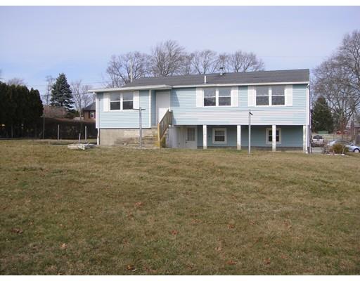 749 Wood St, Fall River, MA 02721 photo 2