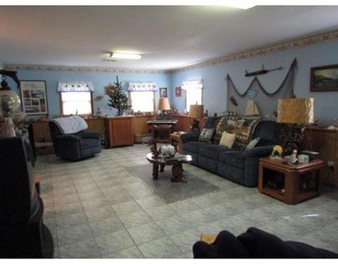 886 Copicut Rd, Fall River, MA 02747 photo 14