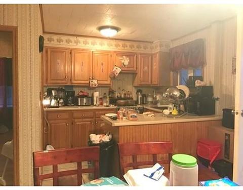 28 Meadow St, Fall River, MA 02720 photo 5