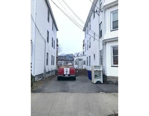 28 Meadow St, Fall River, MA 02720 photo 2