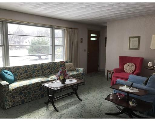 58 Kieran Rd, Reading, MA 01867 photo 3
