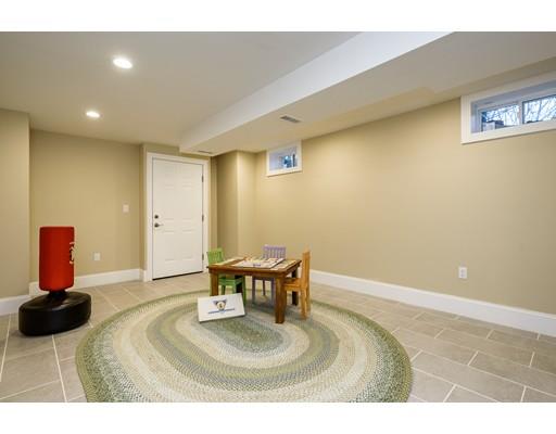 1 Sutherland Rd, Lexington, MA 02421 photo 12