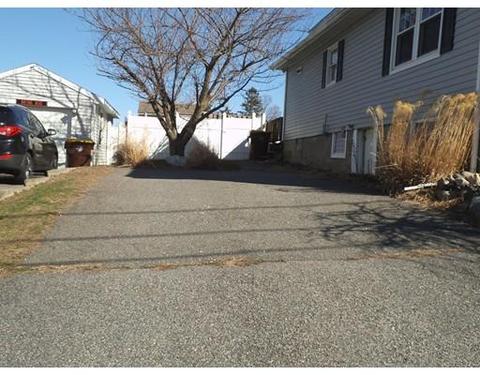 184 Jones St, Fall River, MA 02720 photo 3