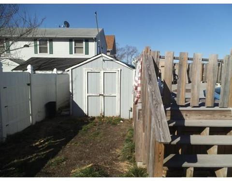 184 Jones St, Fall River, MA 02720 photo 5