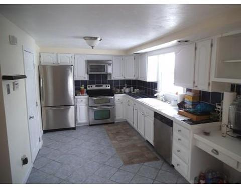184 Jones St, Fall River, MA 02720 photo 8
