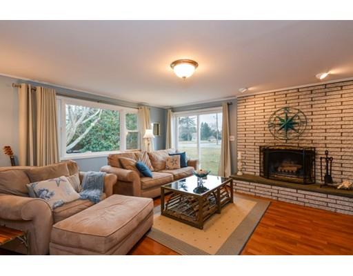 56 Cedar Point Dr, Pocasset, MA 02559 photo 9