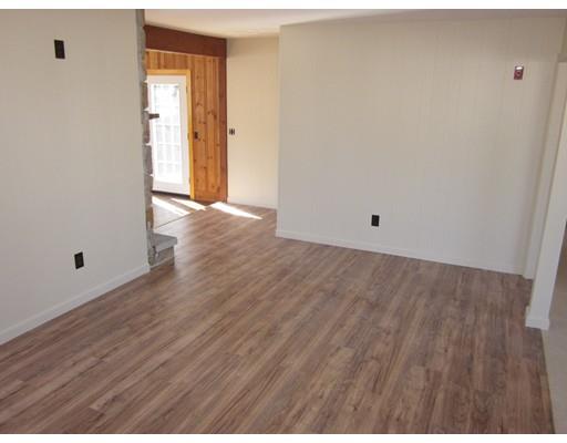 4 5th Ave, Dudley, MA 01571 photo 12