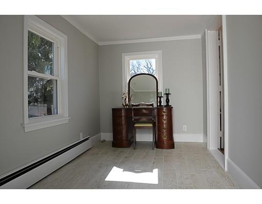 11 Ashmore, Worcester, MA 01602 photo 6