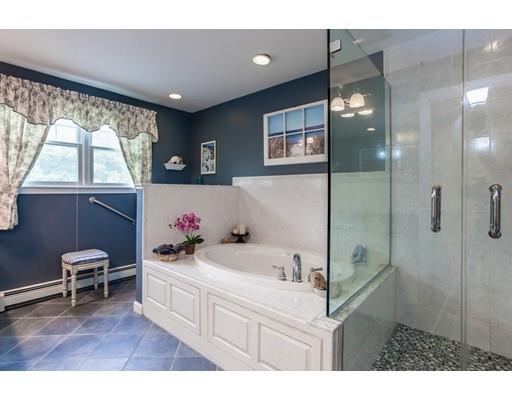 27 Sheppard Rd, Sagamore Beach, MA 02562 photo 14