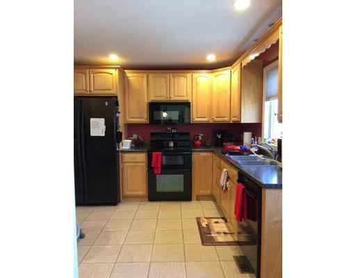 146 Orient St, Worcester, MA 01604 photo 2