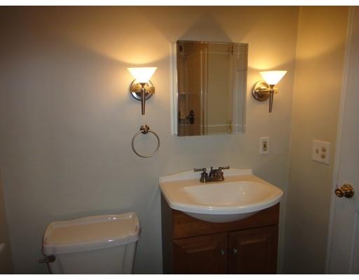 30 Bartels St, Springfield, MA 01128 photo 17