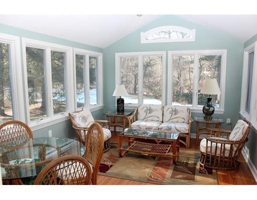 315 Cushing St, Hingham, MA 02043 photo 9