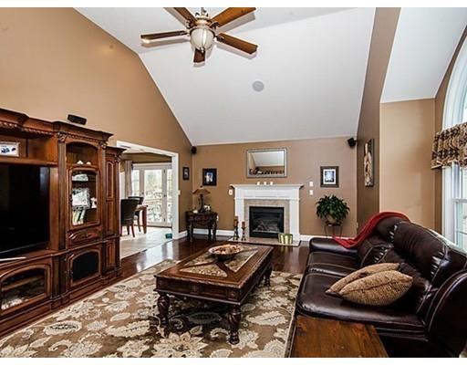 33 Cart Path Rd, Dracut, MA 01826 photo 11