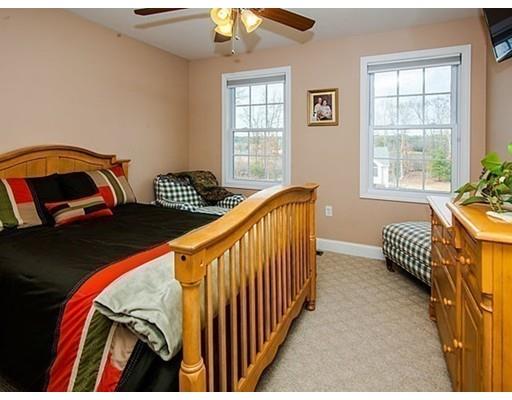 33 Cart Path Rd, Dracut, MA 01826 photo 18
