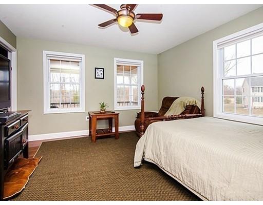 33 Cart Path Rd, Dracut, MA 01826 photo 13