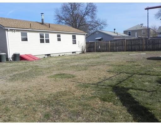 31 Marshall Ave, Chicopee, MA 01013 photo 5