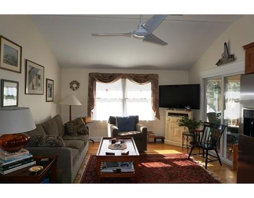36 Forest Dr, Mashpee, MA 02649 photo 8