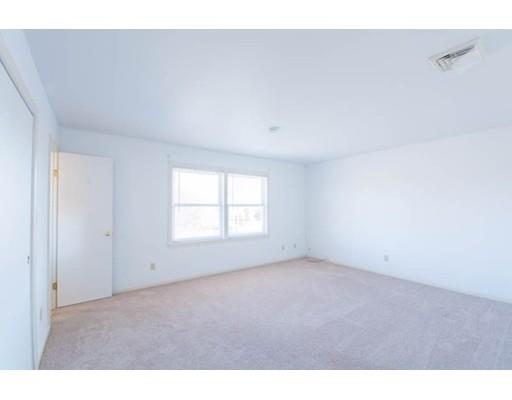 17 Pondview Dr, Fall River, MA 02721 photo 16