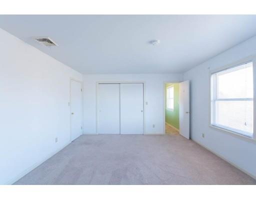 17 Pondview Dr, Fall River, MA 02721 photo 17
