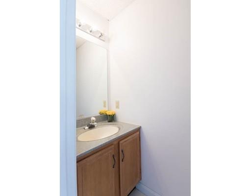 17 Pondview Dr, Fall River, MA 02721 photo 10