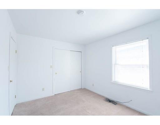 17 Pondview Dr, Fall River, MA 02721 photo 12