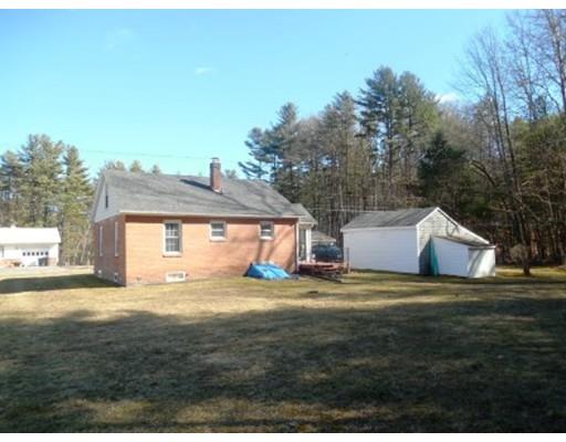 32 Greenwich Rd, Ware, MA 01082 photo 5